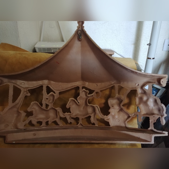 Carroussel  vintage 1971 Universal Statuary corp - Picture 2 of 6